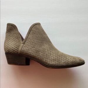 Lucky Brand Beige Ankle Booties